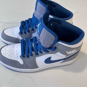 Nike Air Jordan (New) Worn twice